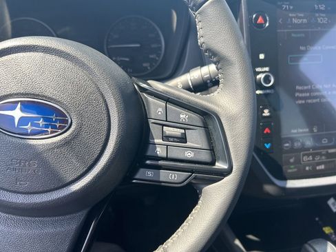 Used 2026 Subaru Forester Premium AWD/4WD image 6