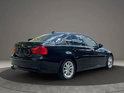 Used 2010 BMW 328i xDrive Sedan AWD/4WD image 6