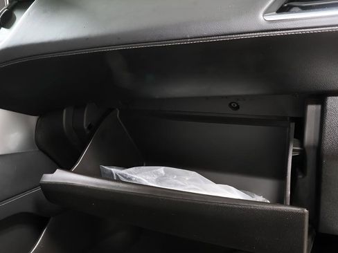 Used 2021 Chevrolet Tahoe LT image 32