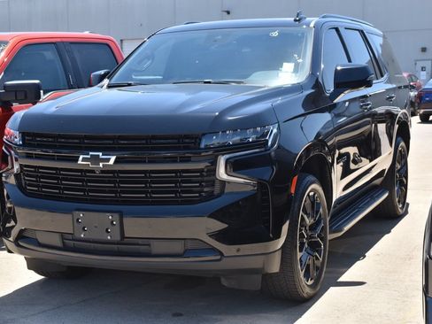 Used 2024 Chevrolet Tahoe RST w/ Luxury Package RWD image 2