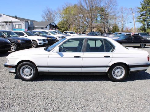 Used 1994 BMW 740i RWD image 9