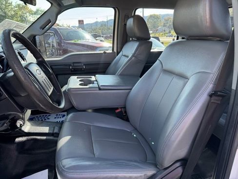 Used 2016 Ford F250 XL w/ Power Equipment Group image 10