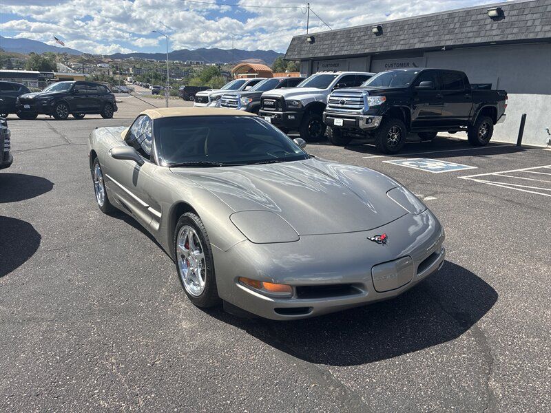 Used 2002 Chevrolet Corvette Convertible w/ Preferred Equipment Group2 RWD image 1