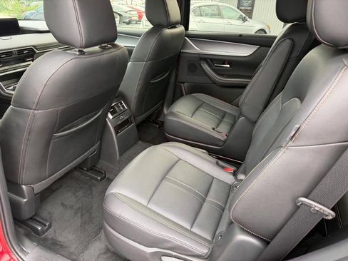 Used 2024 MAZDA CX-90 3.3 Turbo w/ Preferred Plus AWD/4WD image 21