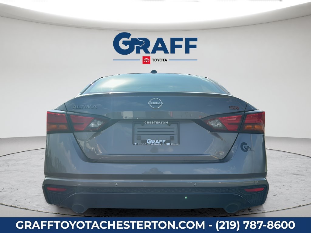 Used 2025 Nissan Altima 2.5 SR FWD image 8