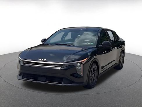 Used 2025 Kia K4 FWD image 6