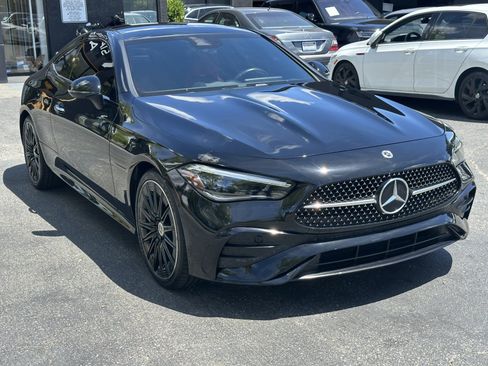 Used 2024 Mercedes-Benz CLE 300 4MATIC Coupe image 6