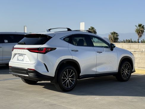 Certified 2025 Lexus NX 250 FWD w/ Premium Package image 11
