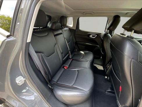 Used 2022 Jeep Compass Trailhawk w/ Trailhawk Elite Group AWD/4WD image 25