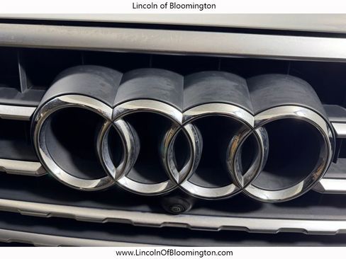 Used 2018 Audi Q7 3.0T Prestige w/ Prestige Package image 10