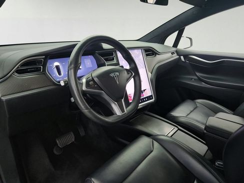 Used 2017 Tesla Model X 75D AWD/4WD image 9