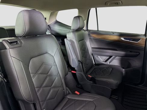 New 2026 Volkswagen Atlas SE image 27
