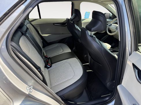Used 2024 Kia Niro Wave FWD image 18