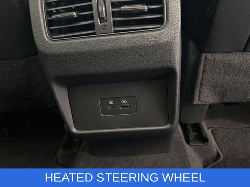 Used 2023 Nissan Rogue SV w/ SV Premium B Package image 18