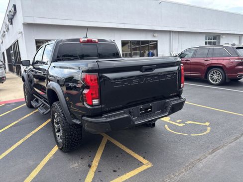 Used 2023 Chevrolet Colorado ZR2 w/ ZR2 Convenience Package III AWD/4WD image 8