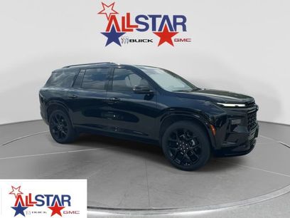 Used 2025 Chevrolet Traverse RS