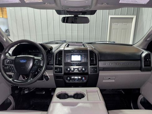 Used 2020 Ford F250 XL w/ Power Equipment Group AWD/4WD image 17