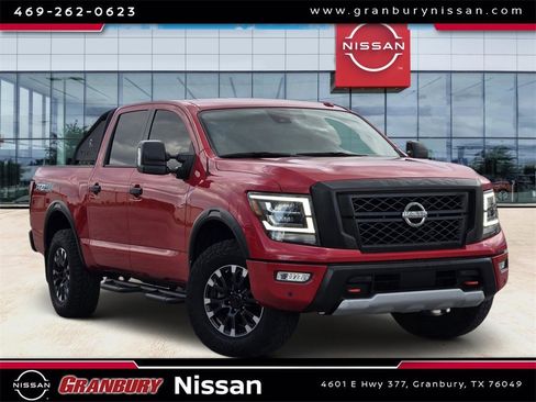 Used 2021 Nissan Titan PRO-4X w/ Pro-4x Convenience Package image 1