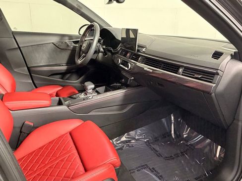 Used 2023 Audi S4 Premium Plus w/ Premium Plus Package image 17