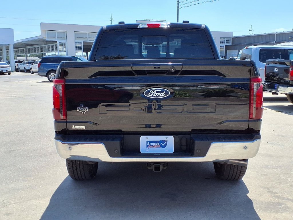 Used 2025 Ford F150 XLT w/ Equipment Group 302A MID RWD image 7