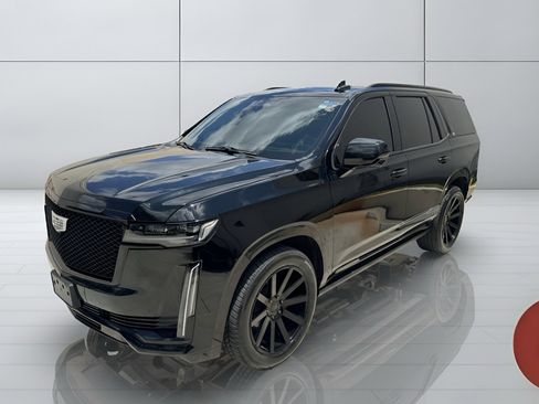 Used 2021 Cadillac Escalade Sport w/ Driver Assist Tech Package AWD/4WD image 3