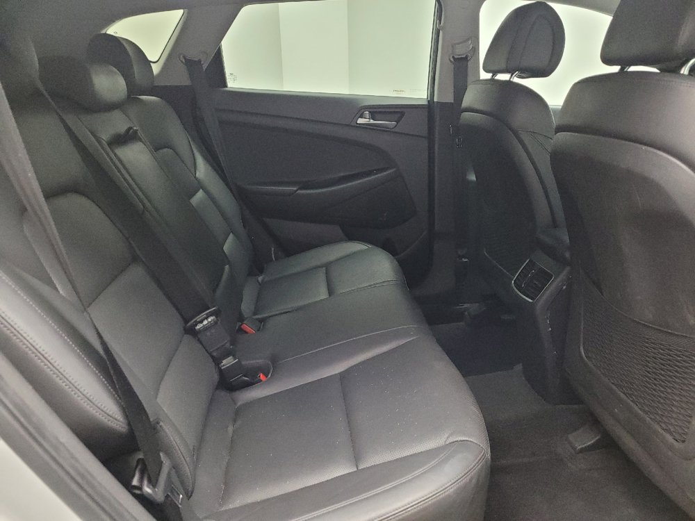 Used 2016 Hyundai Tucson Limited w/ Option Group 03 AWD/4WD image 19