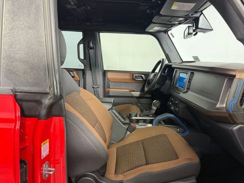 Used 2023 Ford Bronco Outer Banks AWD/4WD image 30