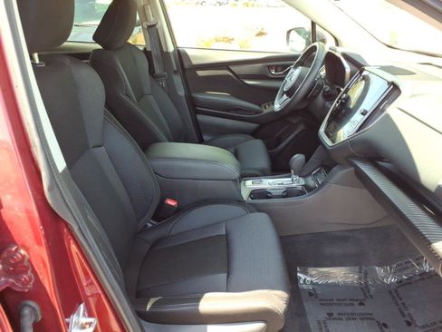 Certified 2025 Subaru Ascent Premium AWD/4WD image 18