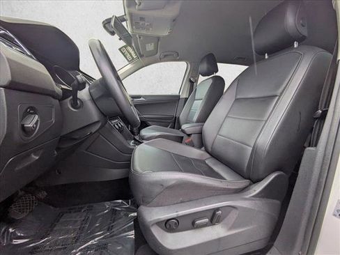 Used 2020 Volkswagen Tiguan S image 16