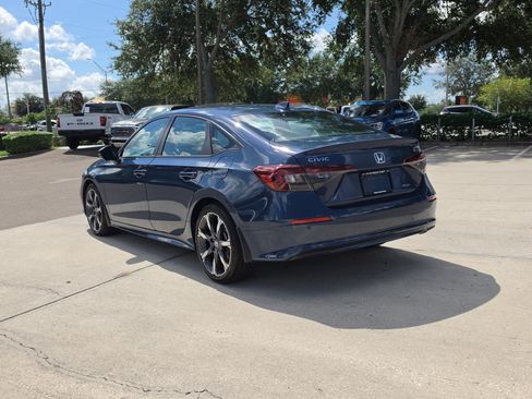 Used 2025 Honda Civic Sport image 5