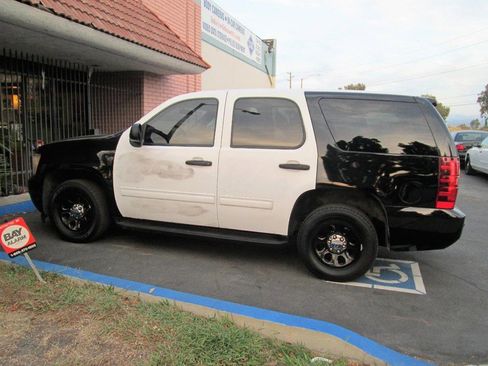 Used 2011 Chevrolet Tahoe 2WD image 4