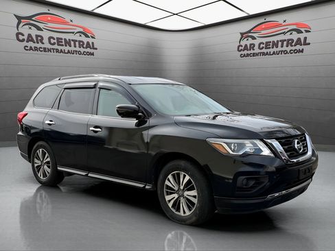 Used 2019 Nissan Pathfinder SL image 7
