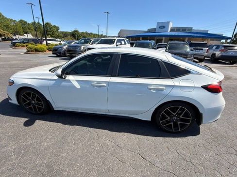 Used 2022 Honda Civic Sport Touring image 14