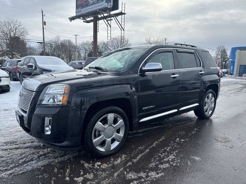 Used 2015 GMC Terrain Denali image 1