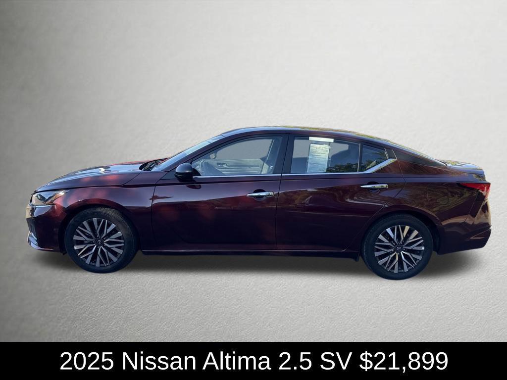Used 2025 Nissan Altima 2.5 SV FWD image 6