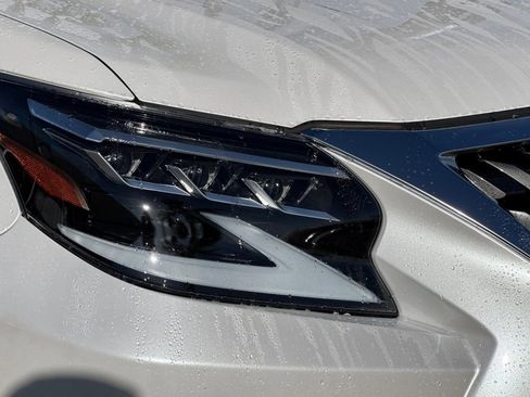 Used 2023 Lexus GX 460 Premium image 10