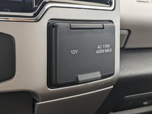 Certified 2022 Ford F250 Lariat w/ Lariat Ultimate Package image 31