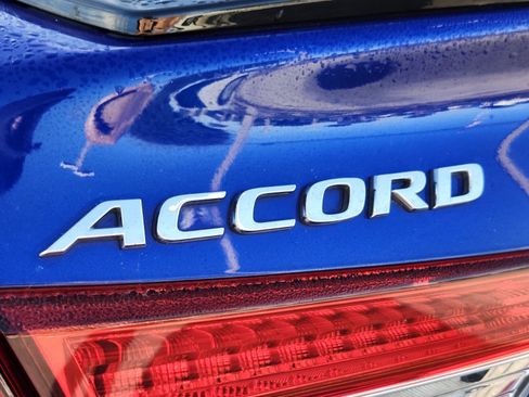 Used 2021 Honda Accord Sport image 21