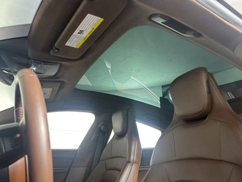 Certified 2020 Porsche Taycan Turbo image 36