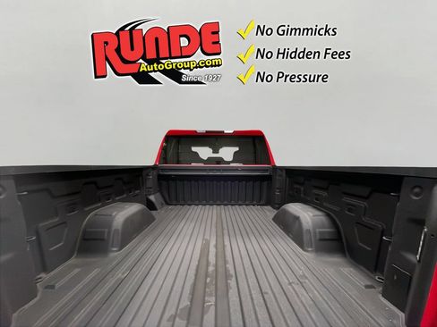Used 2023 GMC Sierra 1500 Pro w/ Pro Value Package AWD/4WD image 16