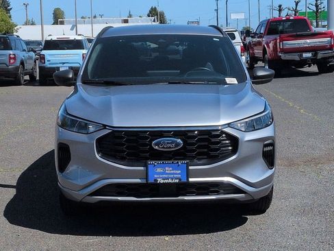 Certified 2023 Ford Escape ST-Line w/ Tech Pack #1 AWD/4WD image 8