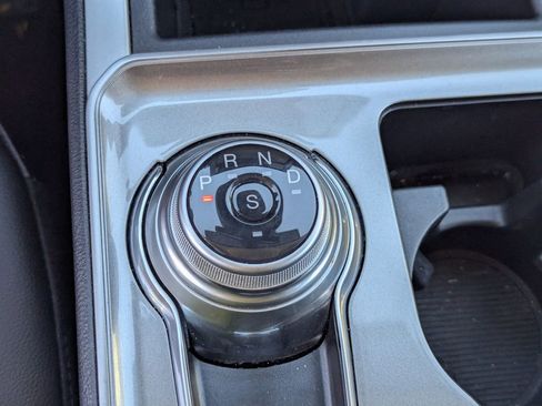 Used 2023 Ford Edge SEL w/ Convenience Package image 13