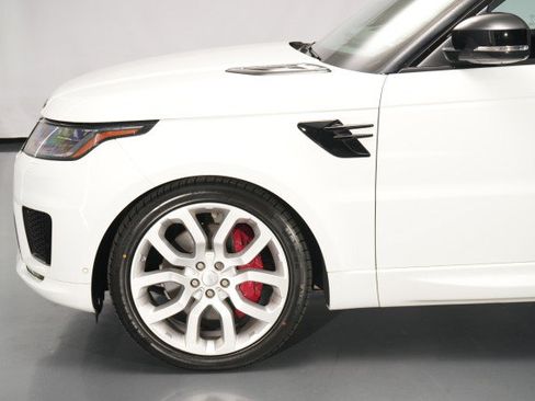 Used 2019 Land Rover Range Rover Sport HSE Dynamic AWD/4WD image 3