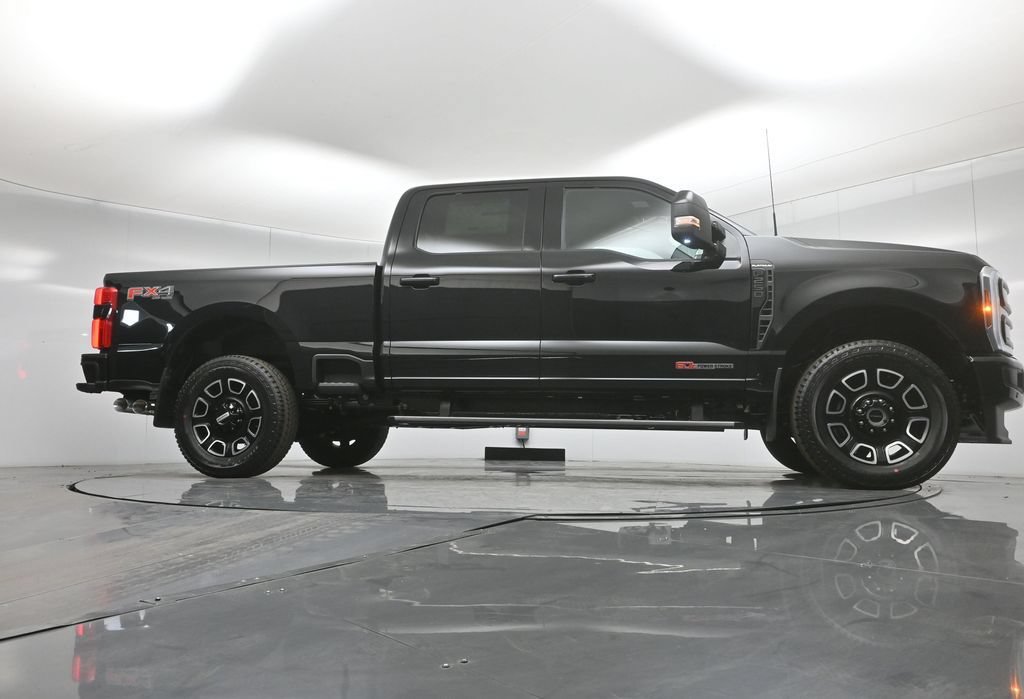New 2026 Ford F250 Platinum AWD/4WD image 3