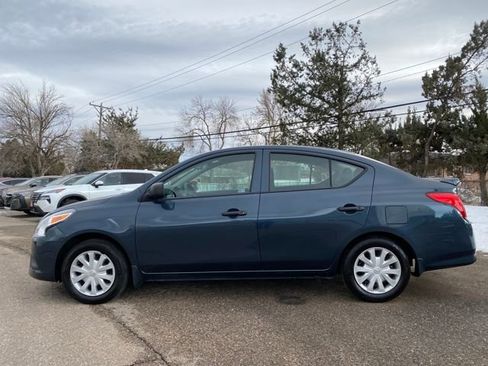 Used 2015 Nissan Versa S Plus image 3