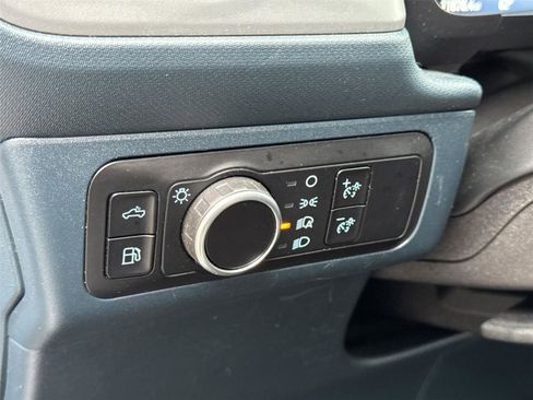 Used 2025 Ford Maverick XL image 28