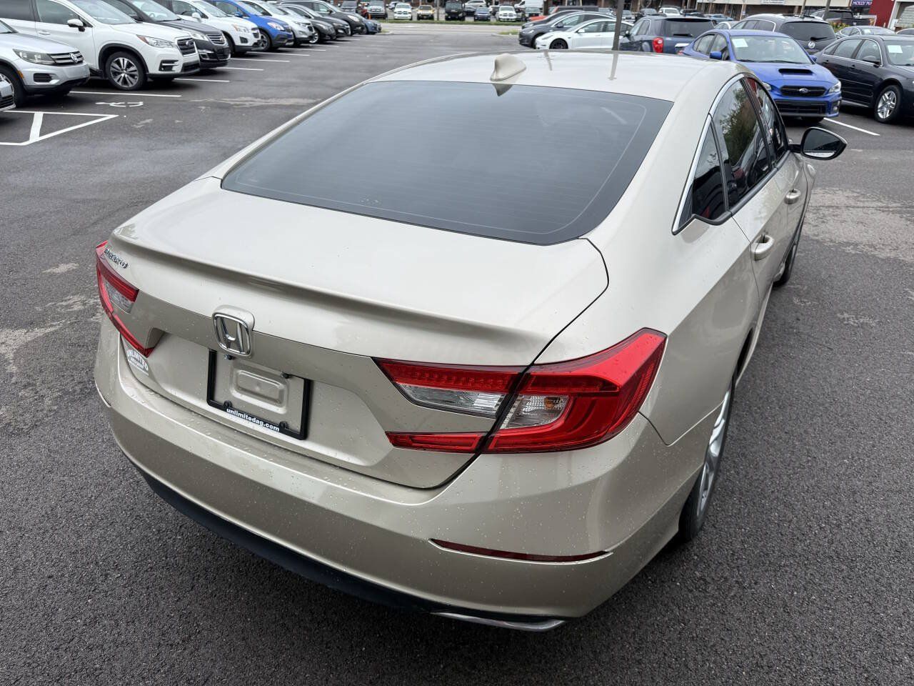 Used 2019 Honda Accord LX image 7