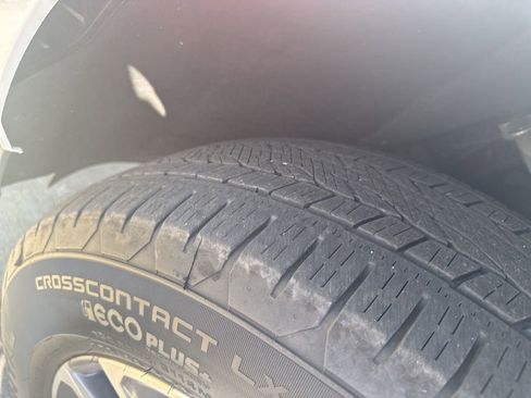 Used 2024 Chevrolet Tahoe LS image 7