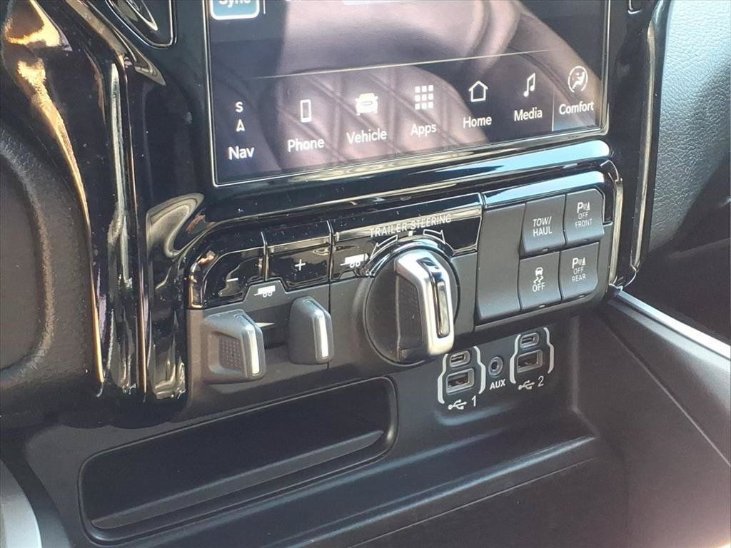 Used 2022 RAM 1500 Big Horn AWD/4WD image 8