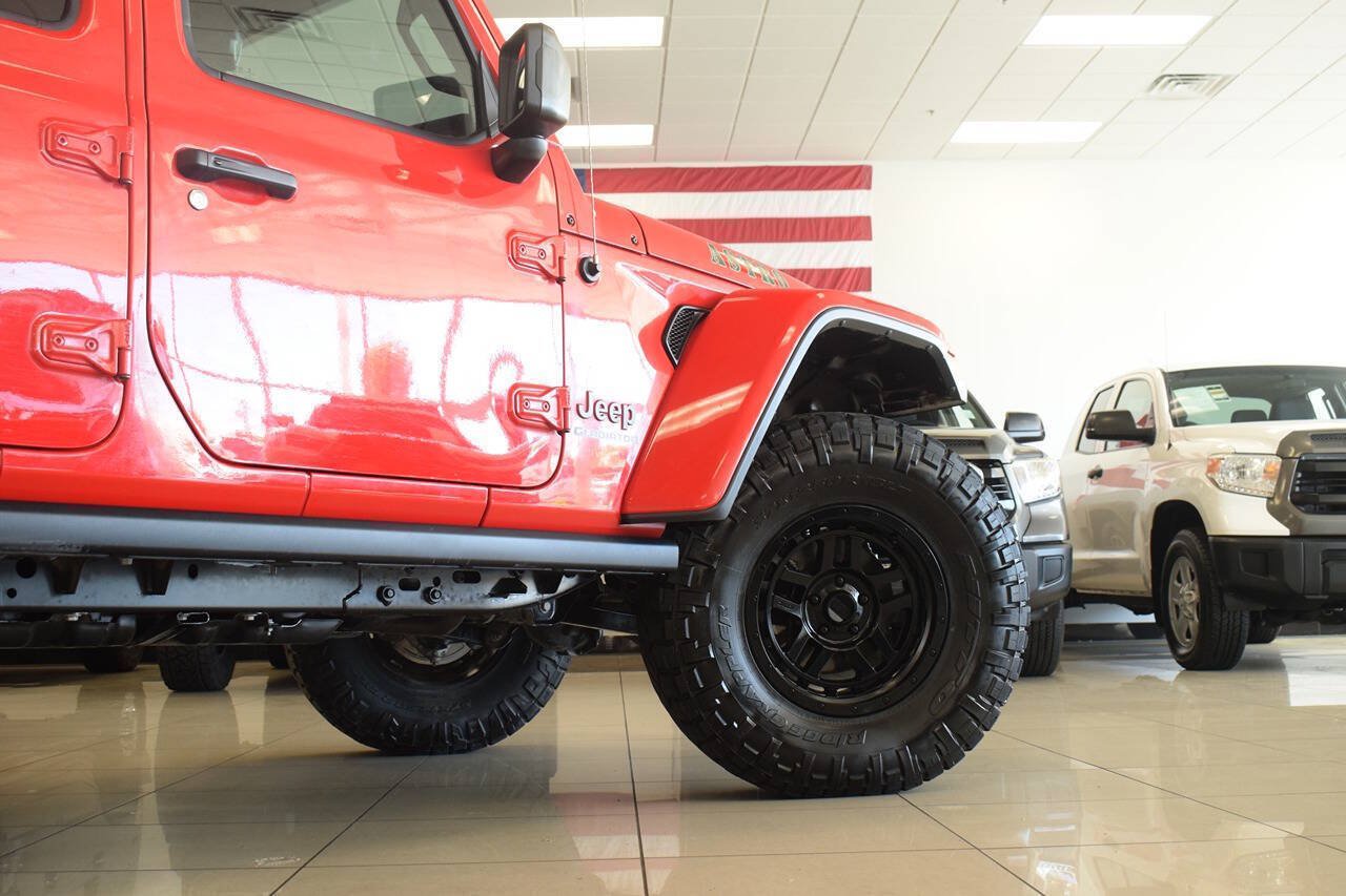 Used 2020 Jeep Gladiator Rubicon AWD/4WD image 16